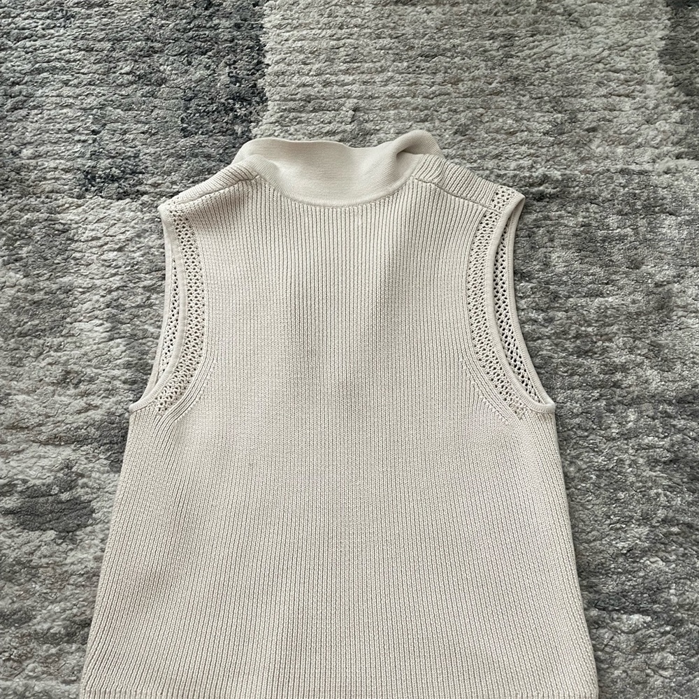 Abercrombie Sweater Tank - Picture 2 of 4
